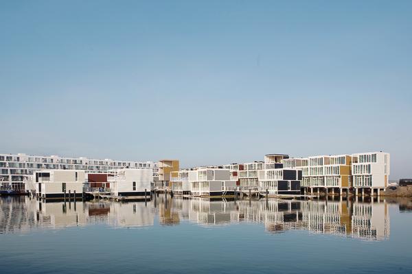 Wasserwohnungen in Amsterdam-IJburg (NL)
