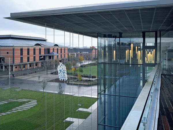 Middlesbrough Institute of Modern Art, »mima«