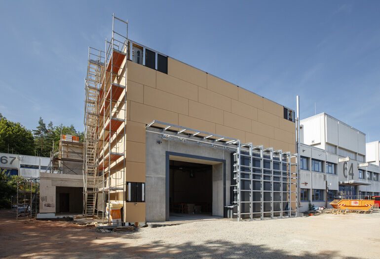 Strahlenschutzhalle an der TU Kaiserslautern: Hier werden mit einem weltweit einzigartigen CT-Gerät große Betonbauteile durchleuchtet
