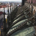 Strebepfeiler am Ulmer Münster fangen den Schub der Gewölbe ab