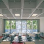 Klassenzimmer der Anne-Frank-Schule in Antony, modernisiert von MARS Architectes