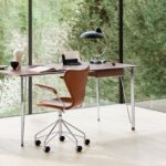 Arne Jacobsens neuer Arbeitsplatz: Schreibtisch FH3605 von Fritz Hansen
